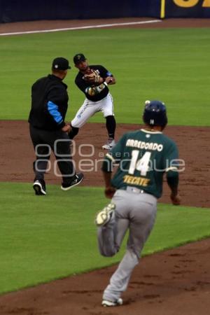 BEISBOL . PERICOS VS BRAVOS