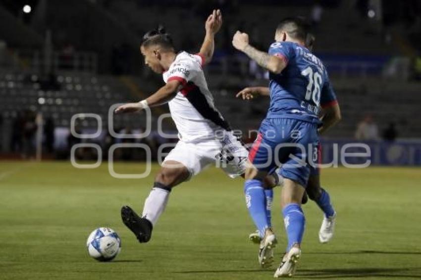 FUTBOL . LOBOS BUAP VS MONTERREY