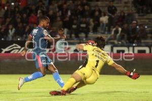 FUTBOL . LOBOS BUAP VS MONTERREY