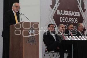 IBERO . DOCTORADO HONORIS CAUSA