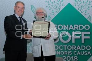 IBERO . DOCTORADO HONORIS CAUSA