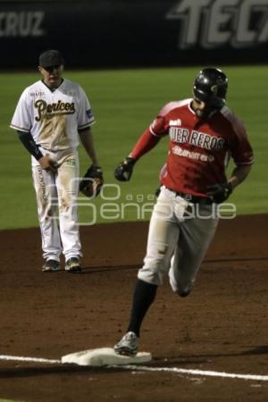 BÉISBOL . PERICOS VS GUERREROS