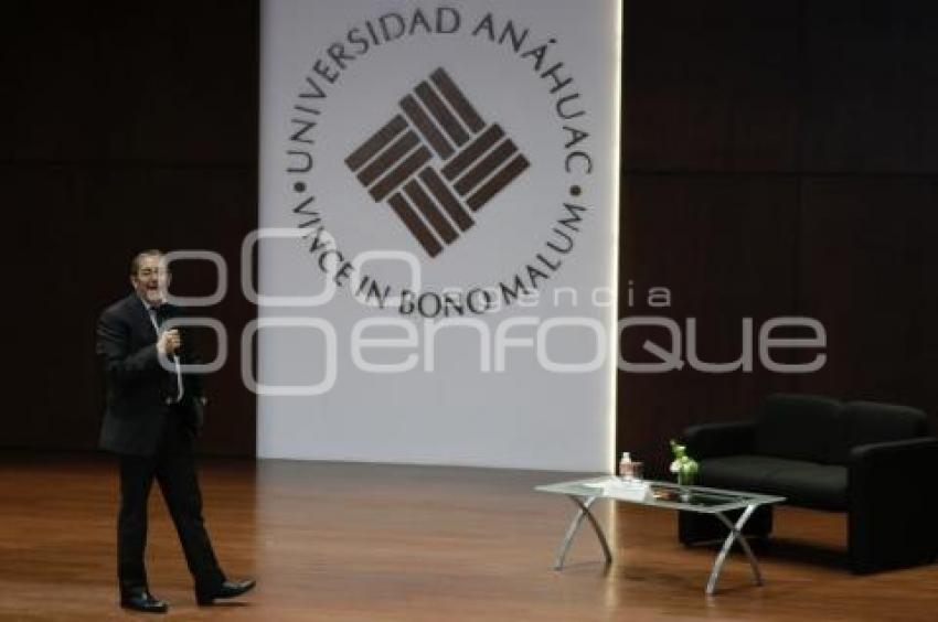 CATEDRA EMPRENDIMIENTO Y LIDERAZGO