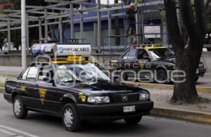TRANSPORTE . TAXIS