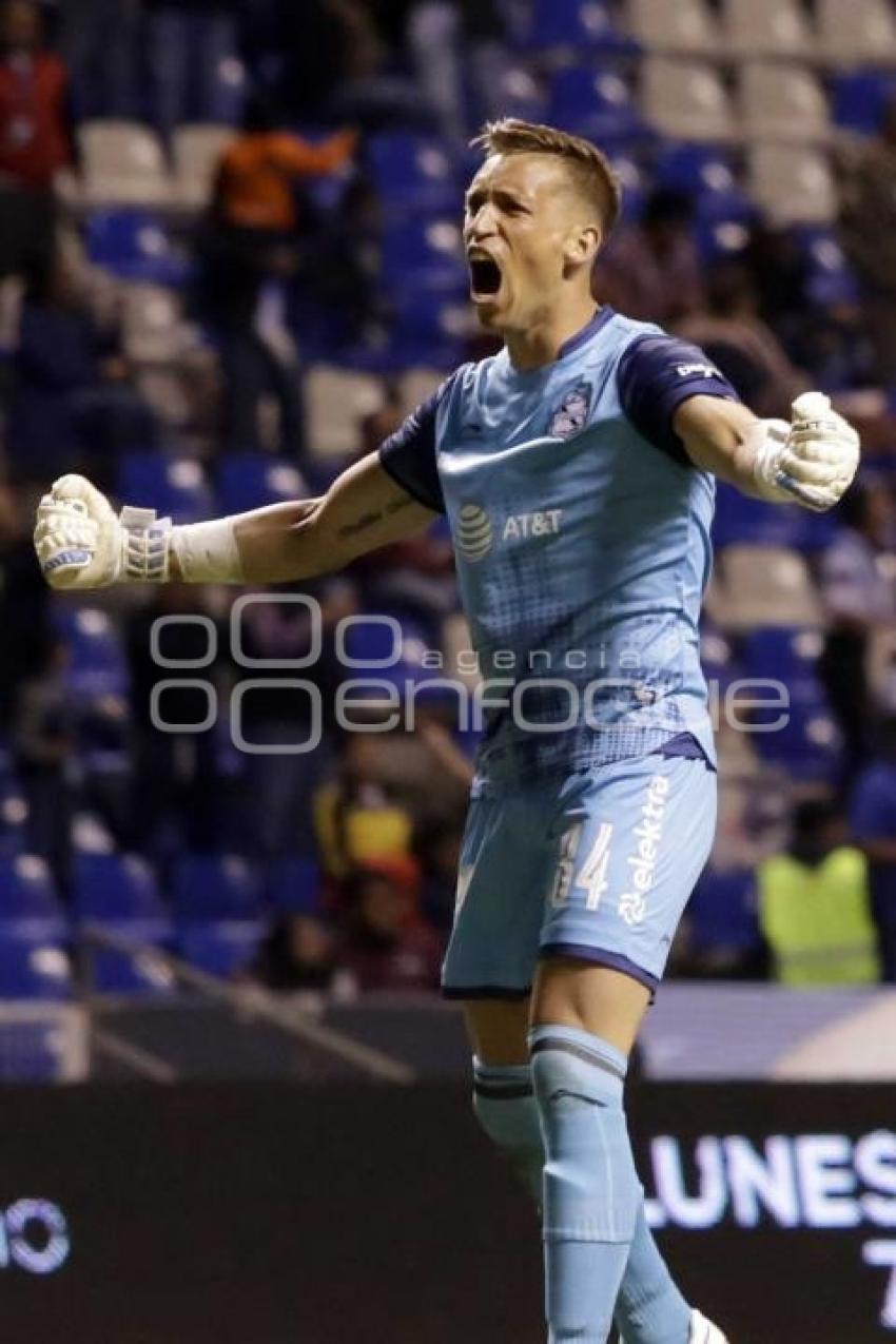 FUTBOL . CLUB PUEBLA VS MONTERREY