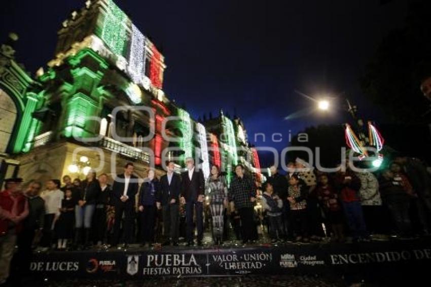 ENCENDIDO DE LUCES PATRIAS