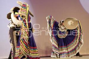 MUESTRA ESTATAL DANZA FOLKLÓRICA