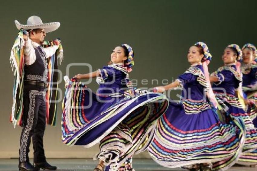 MUESTRA ESTATAL DANZA FOLKLÓRICA