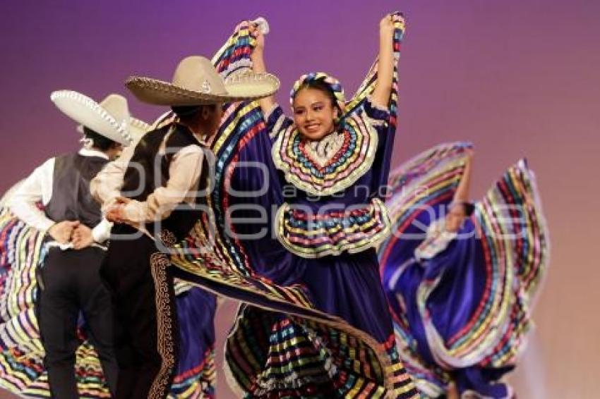 MUESTRA ESTATAL DANZA FOLKLÓRICA