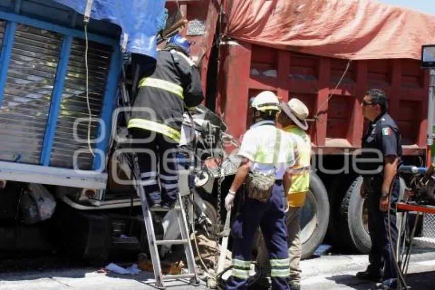 ACCIDENTE . PRENSADOS
