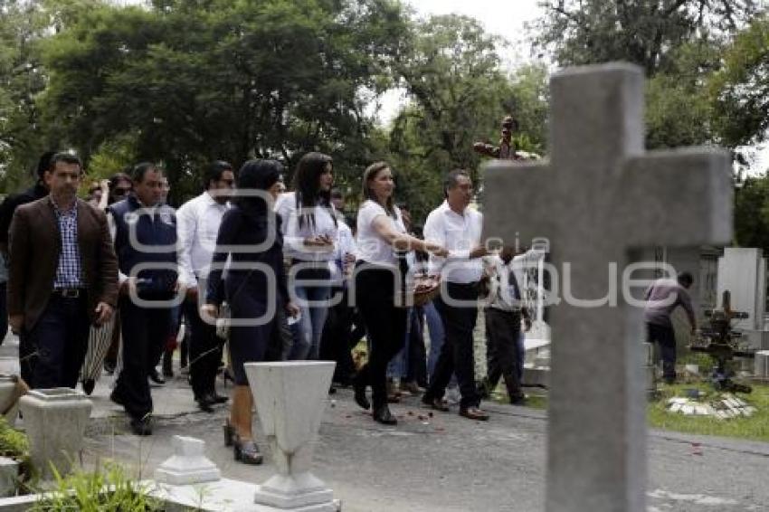 MARTHA ÉRIKA ALONSO . CONSEJO TAXISTA