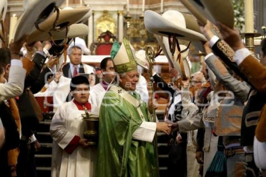 MISA DOMINICAL . CATEDRAL