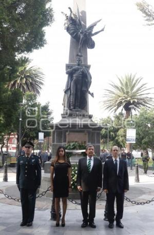 CEREMONIA A NICOLÁS BRAVO