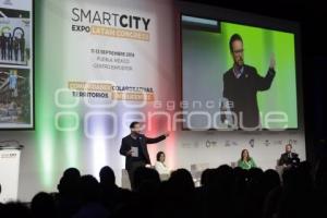 SMART CITY . LUIS BANCK