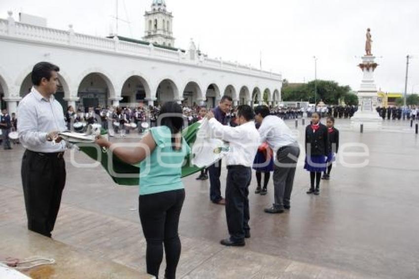 CEREMONIA NIÑOS HÉROES . ACATLÁN