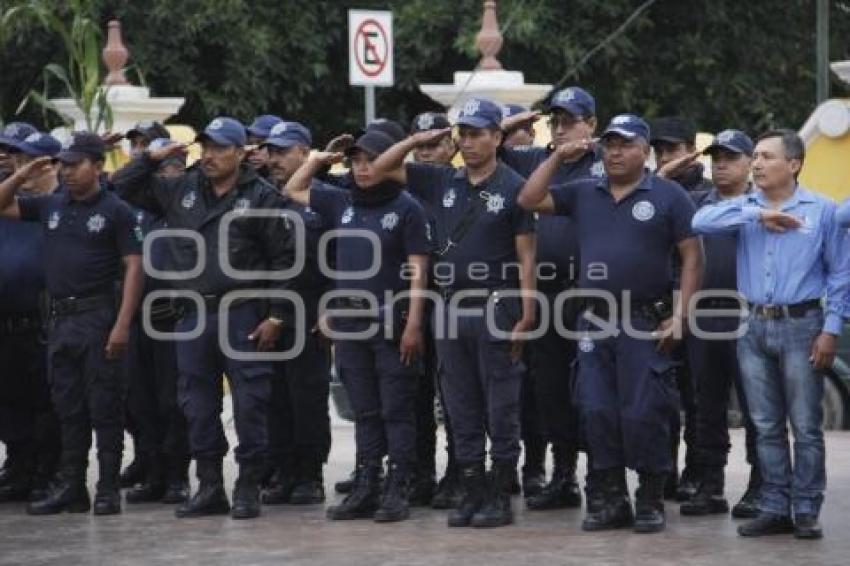 CEREMONIA NIÑOS HÉROES . ACATLÁN