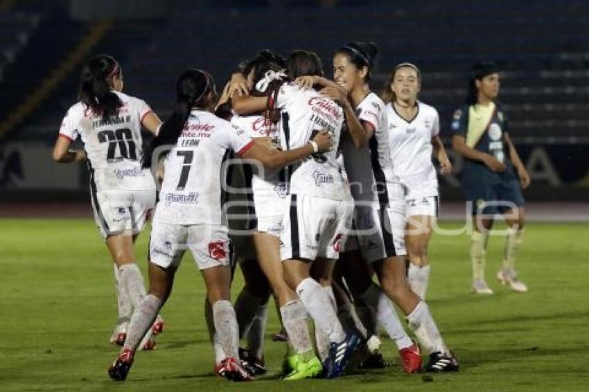 FÚTBOL FEMENIL . LOBOS BUAP VS AMÉRICA