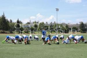 ENTRENAMIENTO CLUB PUEBLA FEMENIL