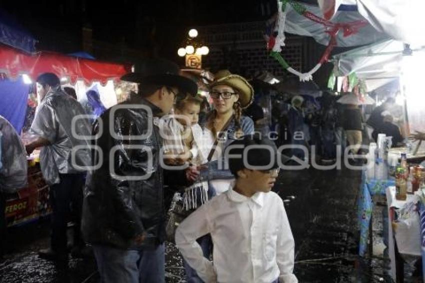 FIESTAS PATRIAS . VERBENA POPULAR