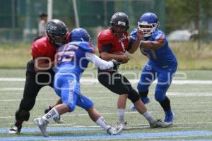 FUTBOL AMERICANO . LOBOS BUAP VS CORRECAMINOS 