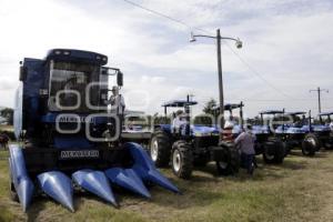 ENTREGA DE APOYO AL CAMPO