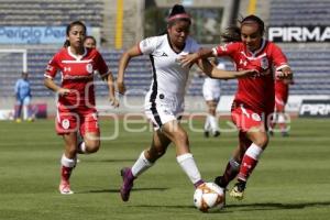 FUTBOL FEMENIL . LOBOS BUAP VS TOLUCA