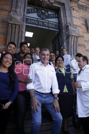 GOBIERNO . RECONSTRUCCIÓN ESCUELAS