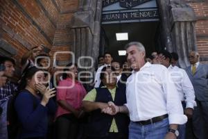 GOBIERNO . RECONSTRUCCIÓN ESCUELAS