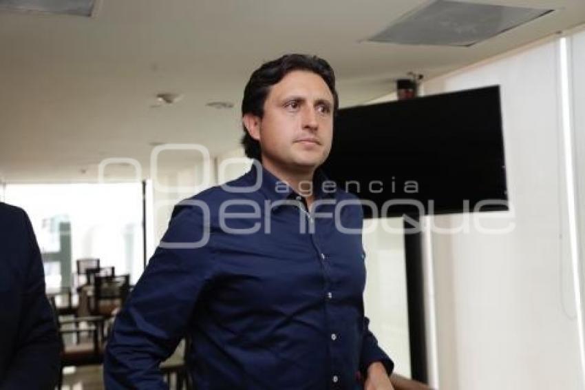 JOSÉ JUAN ESPINOSA