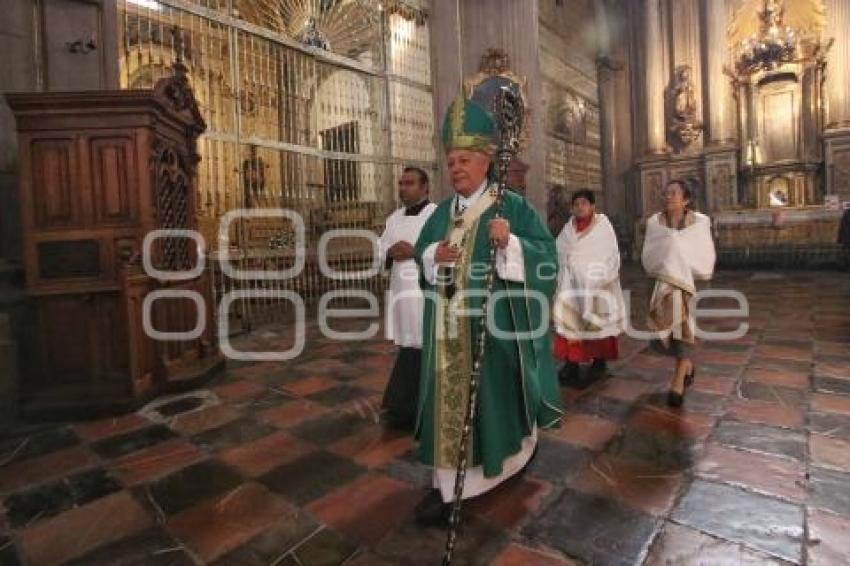 MISA DOMINICAL . CATEDRAL