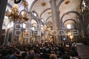 MISA DOMINICAL . CATEDRAL