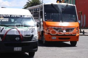 TRANSPORTE PÚBLICO . MOÑOS BLANCOS