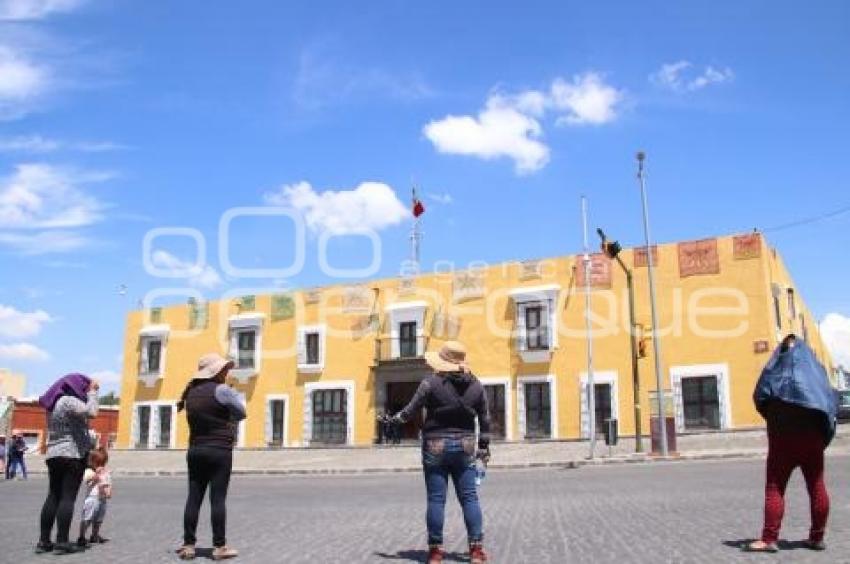 MANIFESTACION . HABITANTES DE CANOA