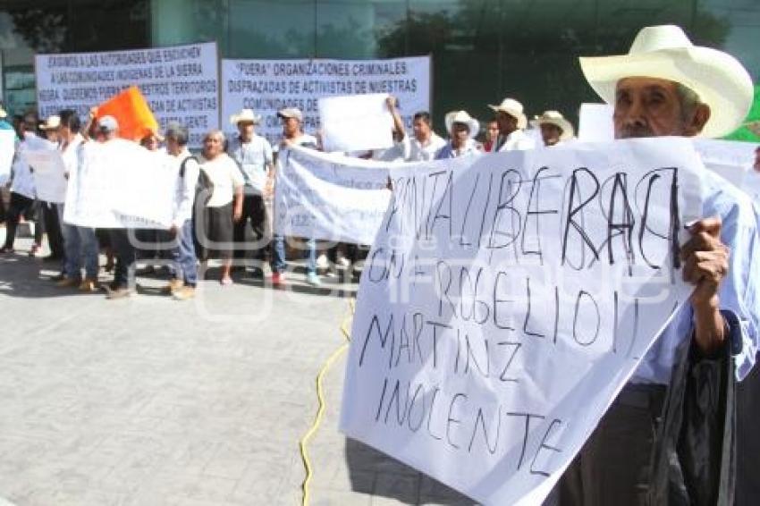 MANIFESTACIÓN . TEHUACÁN