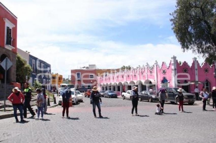 MANIFESTACION . HABITANTES DE CANOA