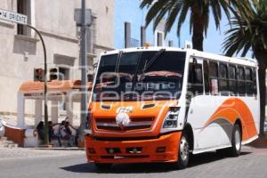 TRANSPORTE PÚBLICO . MOÑOS BLANCOS