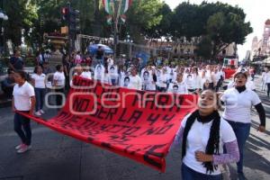 MARCHA POR AYOTZINAPA