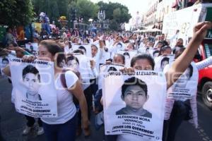 MARCHA POR AYOTZINAPA