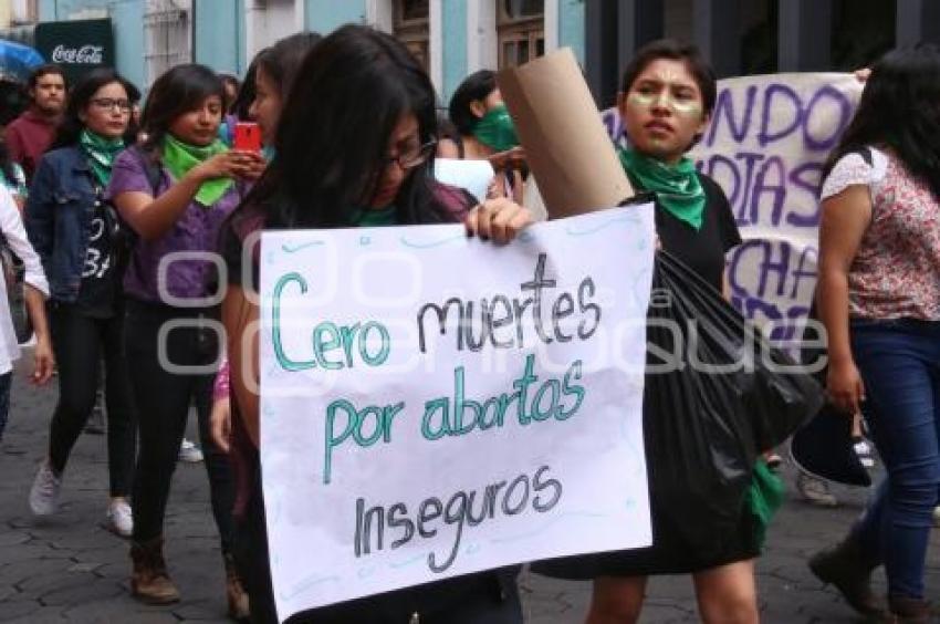 MARCHA .  DESPENALIZACIÓN DEL ABORTO