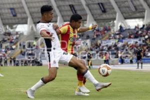 FÚTBOL . LOBOS BUAP VS MONARCAS