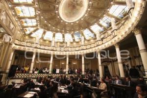 CONGRESO . SESIÓN PÚBLICA