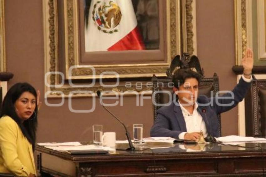 CONGRESO . SESIÓN PÚBLICA