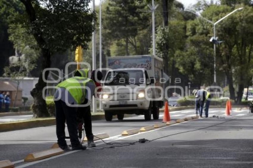 SEPARADORES CARRIL LÍNEA 3