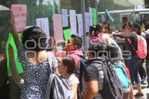 MANIFESTACIÓN ESTUDIANTES . TEHUACÁN