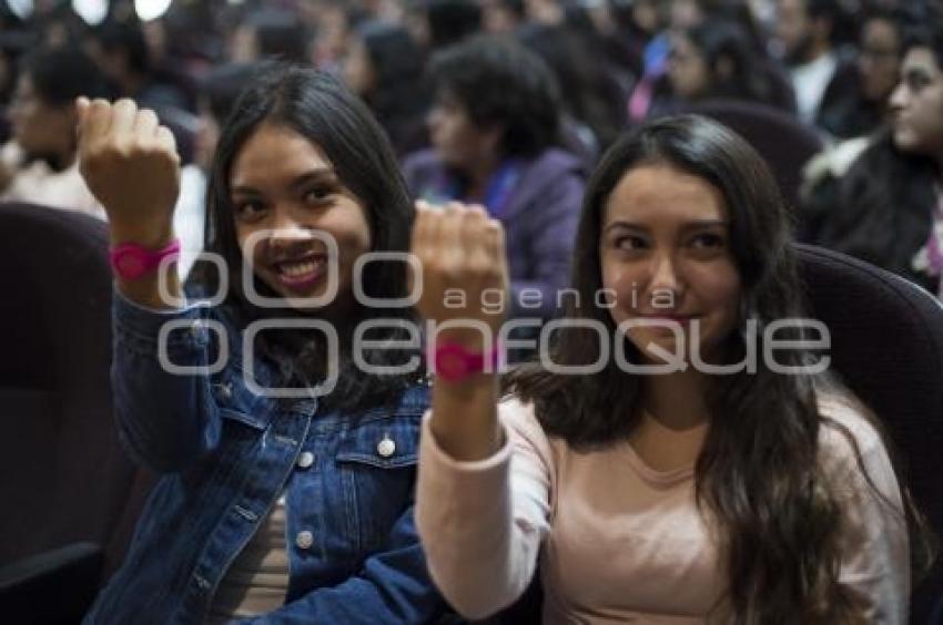 BUAP . PULSERAS ROSAS