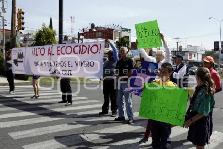 MANIFESTACION VIVERO SANTA CRUZ