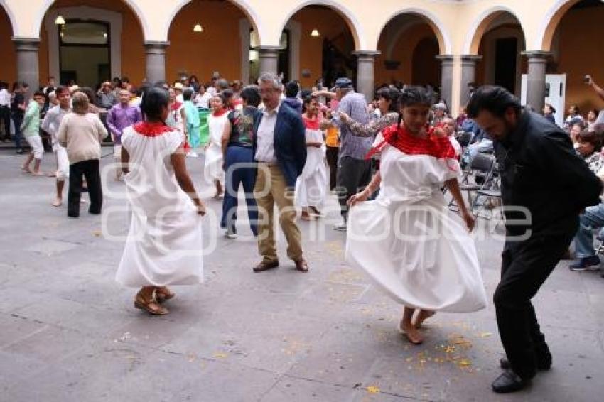 RITUAL MOLE DE CADERAS