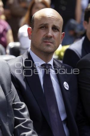 DESARROLLO ECONOMICO MUNICIPAL . EDUARDO PENICHE