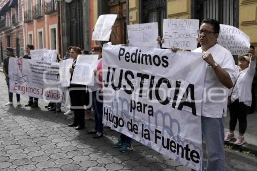 MANIFESTACIÓN HUGO DE LA FUENTE