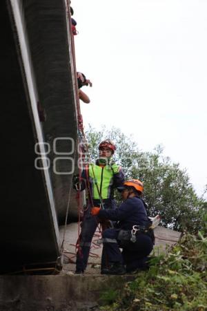 NOTA ROJA . RESCATE DE CUERPO